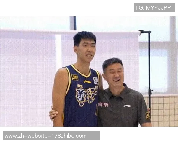 广东男篮对决同曦徐昕与法尔巅峰对决徐杰肩负重任杜锋誓言连胜再创辉煌